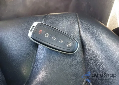 2017 Ford Focus Titanium из США, поврежденный, VIN 1FADP3J28HL207668